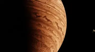 برق كوكب المشتري يضرب بقوة تفوق صواعق الأرض بمئة مرة